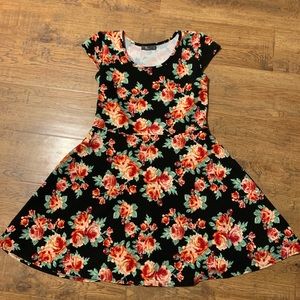 Floral skater dress new xl